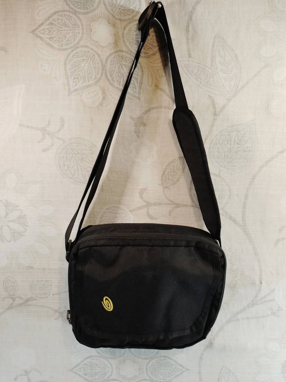 Timbuk2 Black Messenger Crossbody Bag with Yellow Logo